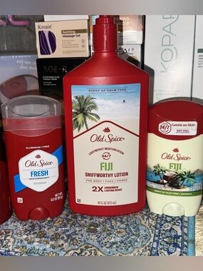 Fiji Sniffworthy Lotion & 2 deodorant bundle